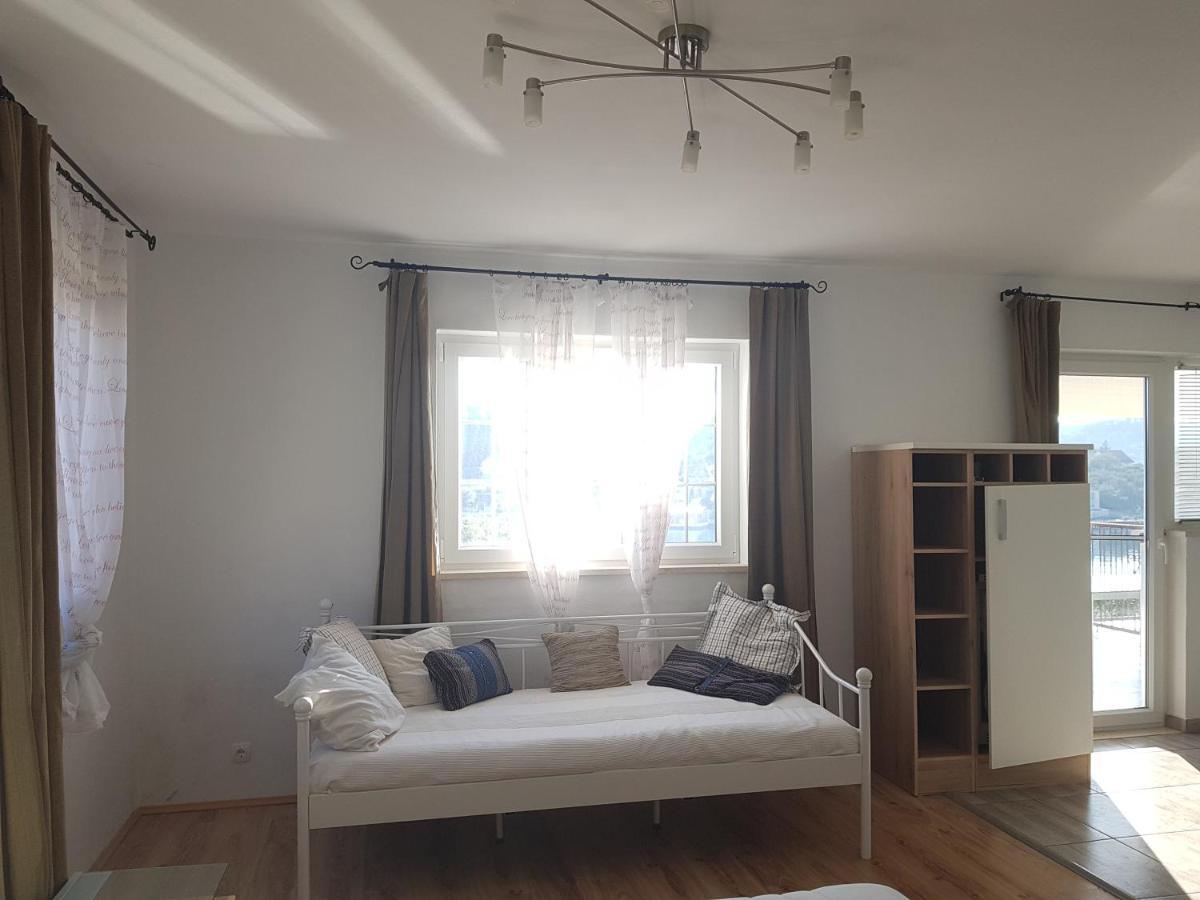 Hamo Apartments & Soba Lumbarda Eksteriør billede
